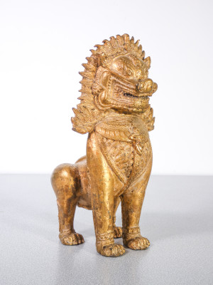 Leone Guardiano, Shi Shi, Cane Foo in bronzo dorato. Estremo Oriente, Fine Ottocento Primo Novecento