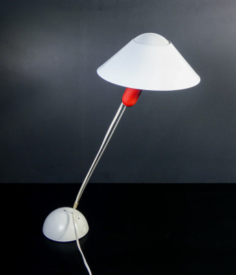 Lampada da tavolo Glatzkopf (Calvo) design Ingo MAURER. Germania, Anni 80